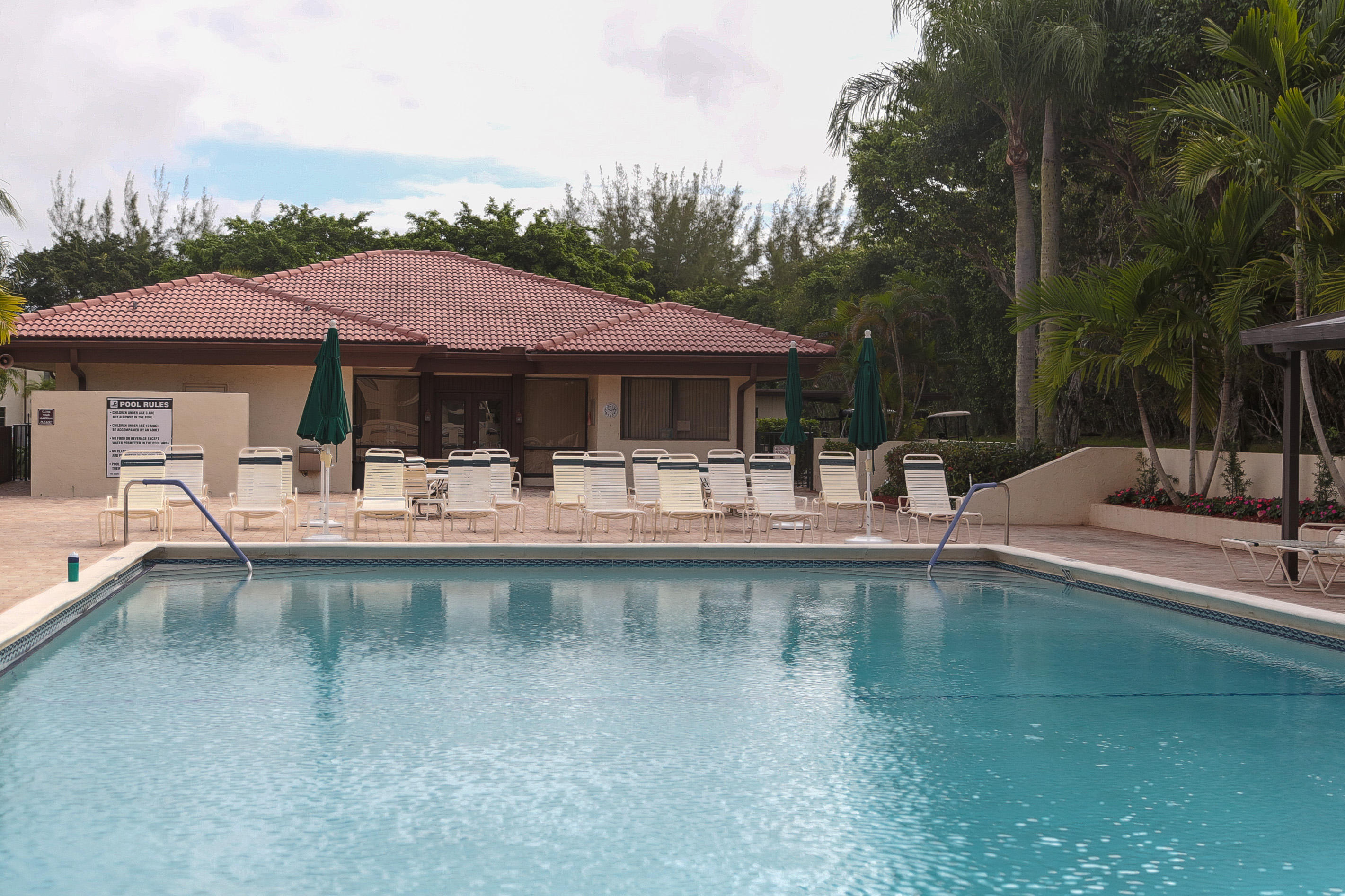 21726 Arriba Real, Unit 35B Boca Raton, FL 33433 - Photo 11 of 11 Pool