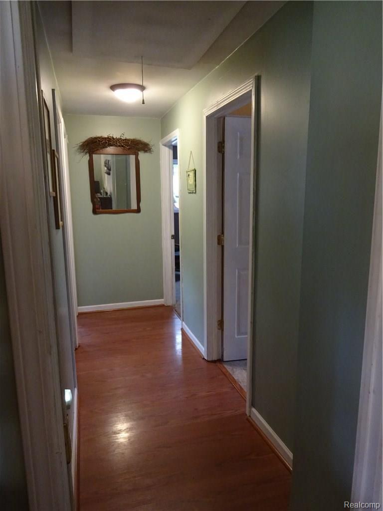 3105 Gerald Avenue Rochester, MI 48307 - Photo 15 of 30 DSC00496.JPG