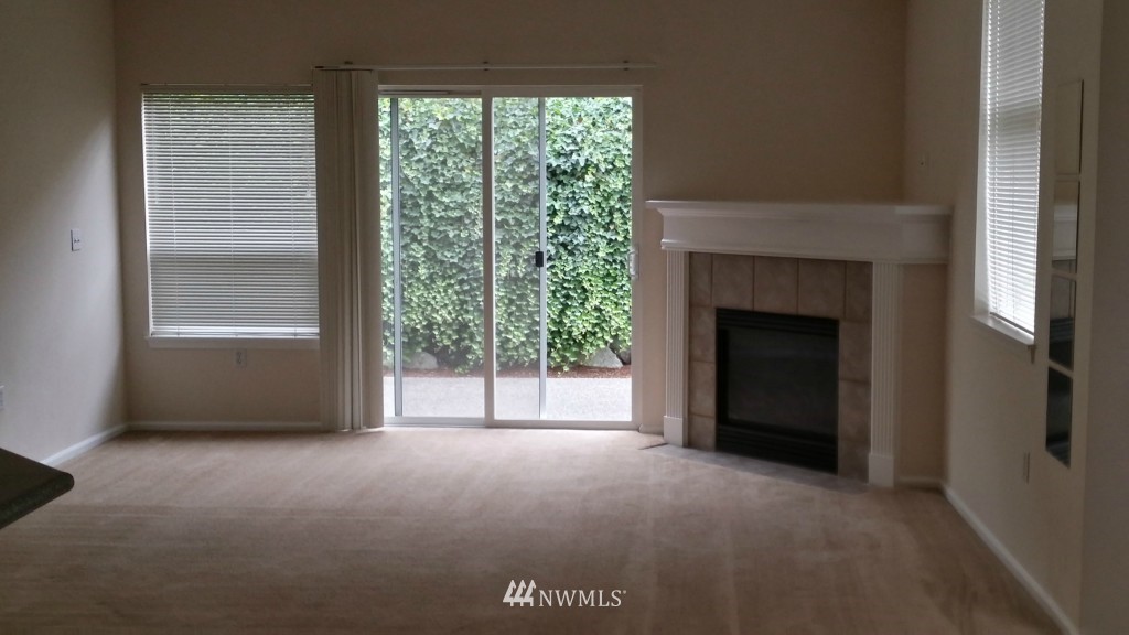 5020 Talbot Place South, Unit F Renton, WA 98055 - Photo 8 of 22