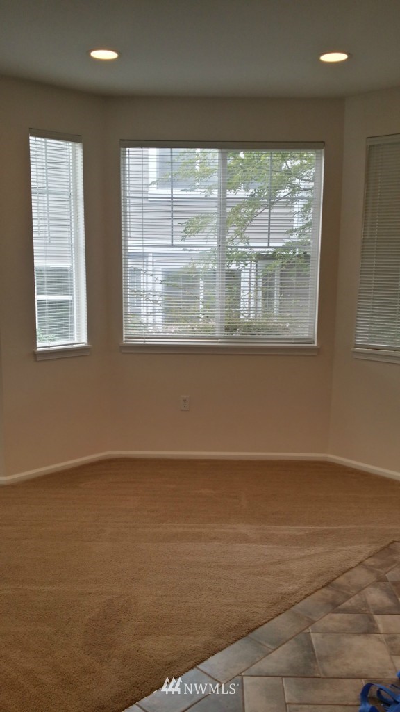 5020 Talbot Place South, Unit F Renton, WA 98055 - Photo 10 of 22
