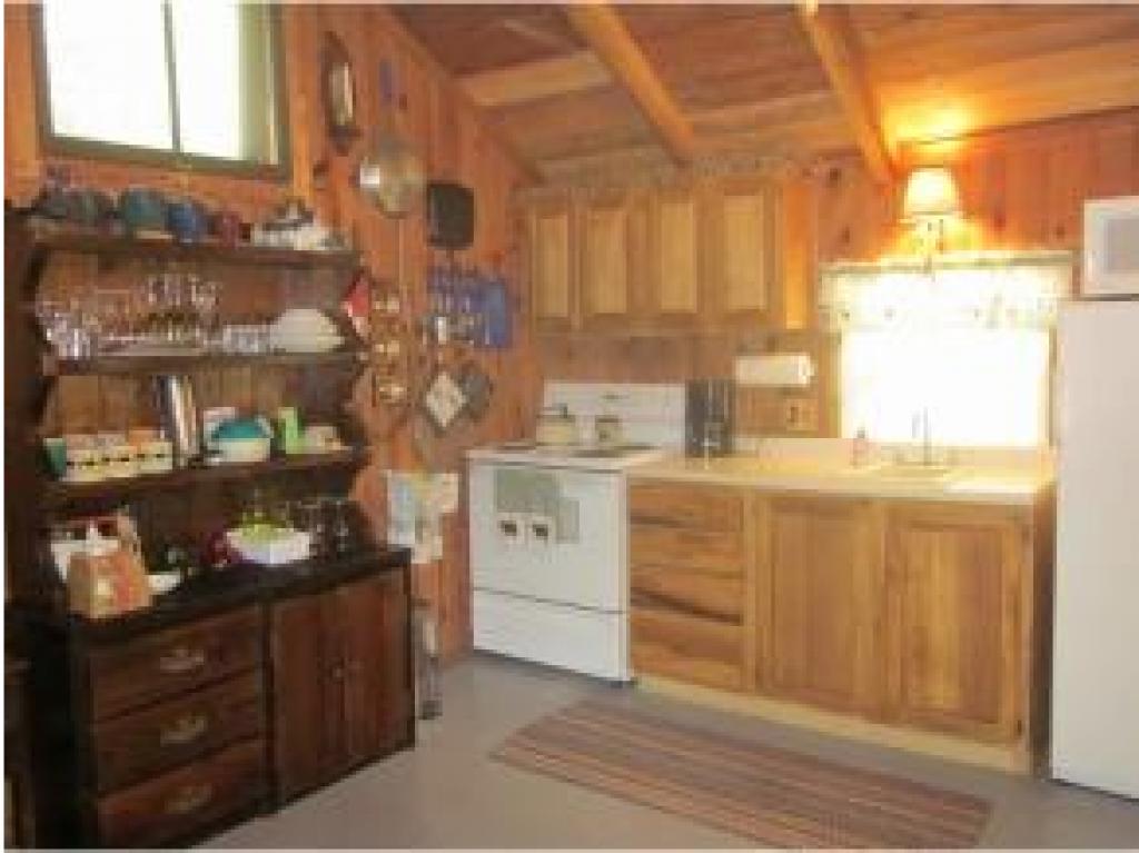 17 Spur Road Milan, NH 03588 - Photo 10 of 19