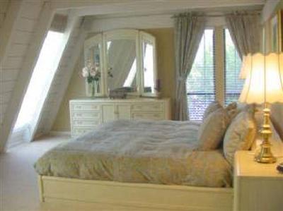 80 Manderly Road San Rafael, CA 94901 - Photo 2 of 9