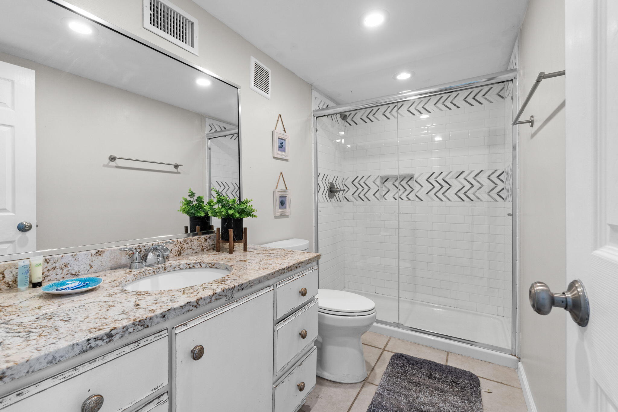 17670 Front Beach Road, Unit K7 Panama City Beach, FL 32413 - Photo 21 of 39 20-web-or-mls-FDP00063