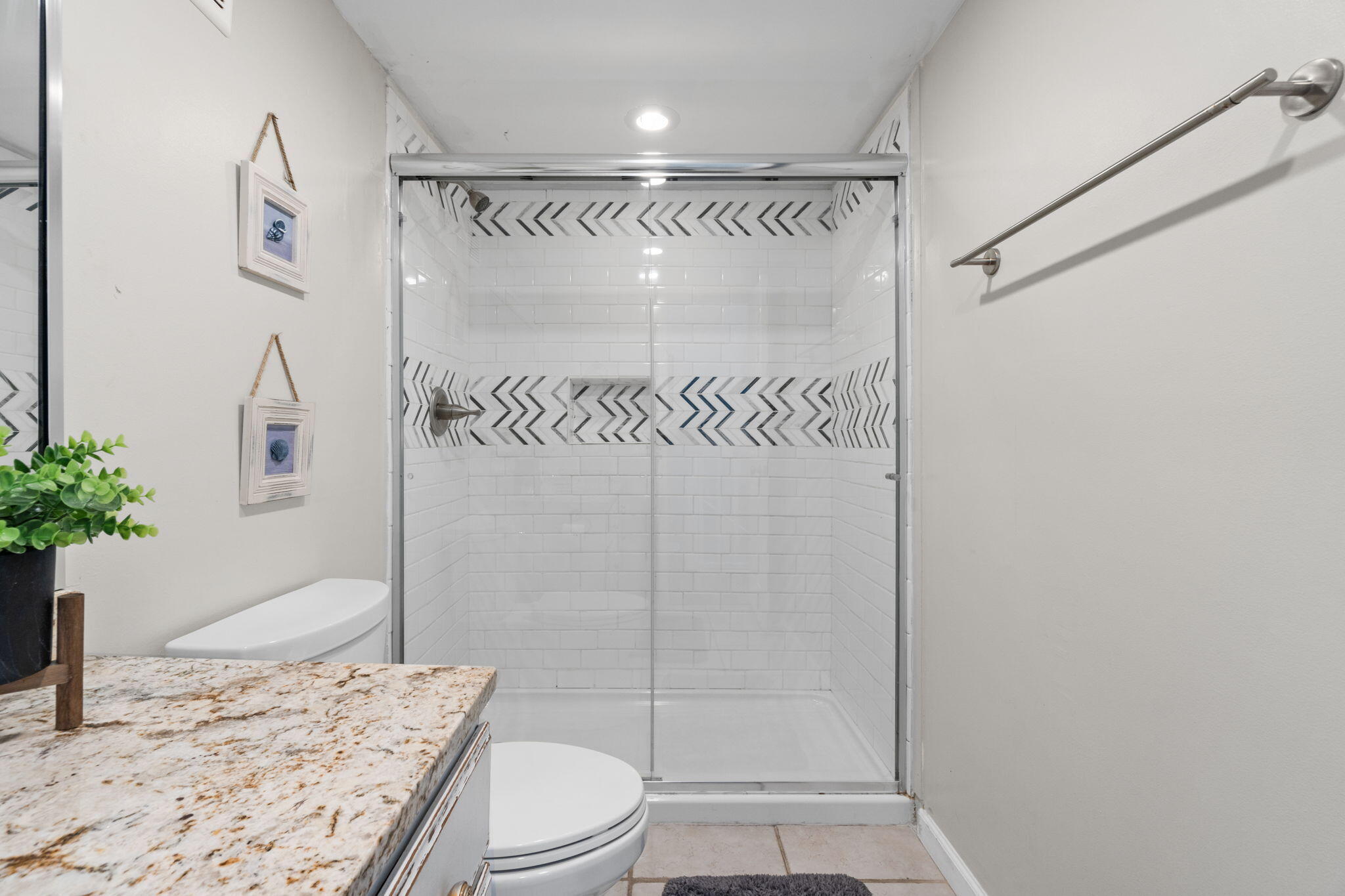 17670 Front Beach Road, Unit K7 Panama City Beach, FL 32413 - Photo 22 of 39 21-web-or-mls-FDP00066