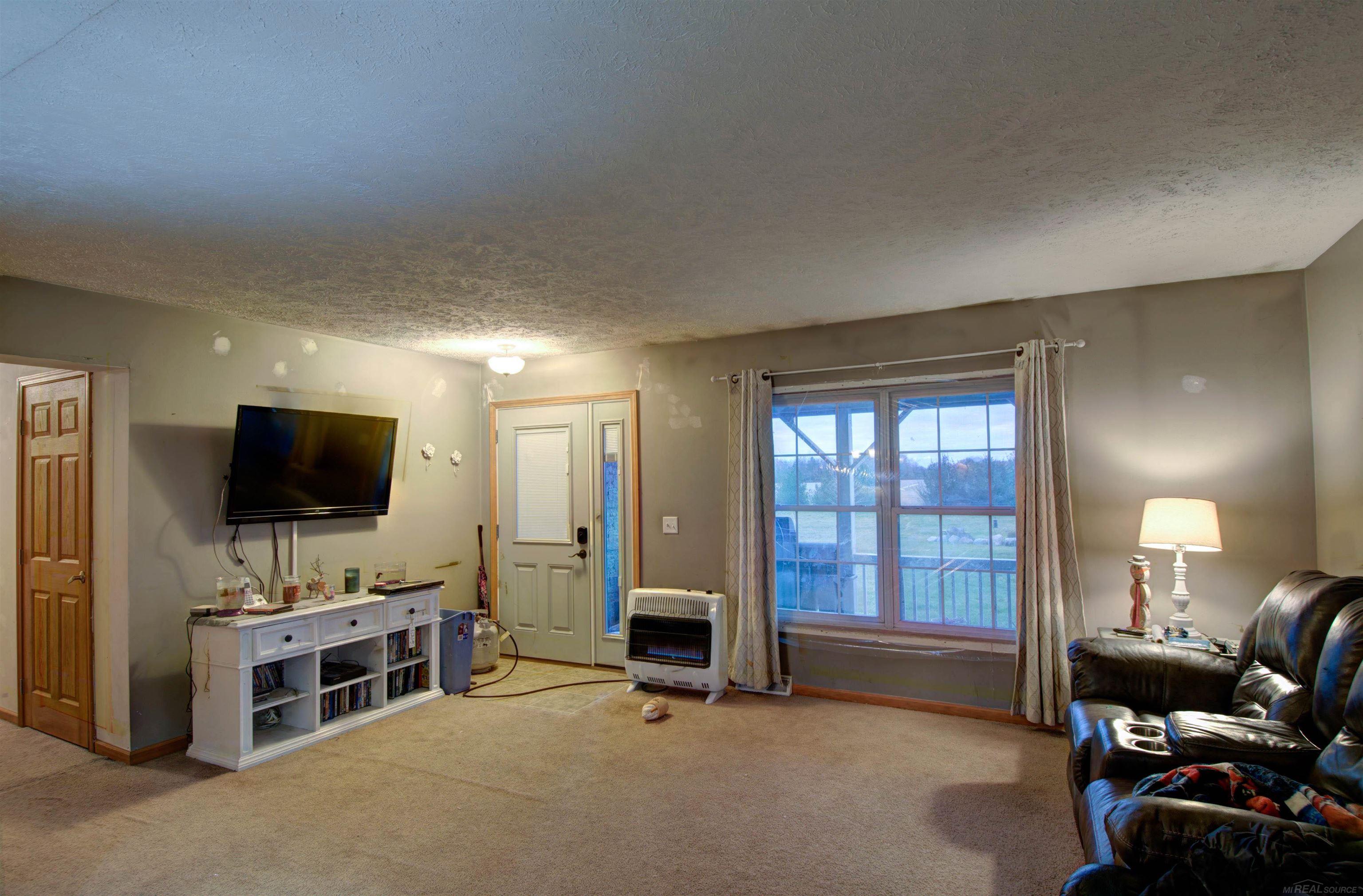 2455 Cash Road Sandusky, MI 48471 - Photo 13 of 23 50141084-eb1eac59-5030-4b2f-8cec-61ecff8df862.JPG