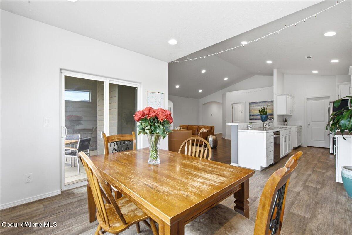 6220 West Irish Circle Rathdrum, ID 83858 - Photo 18 of 34 19-Dining Area