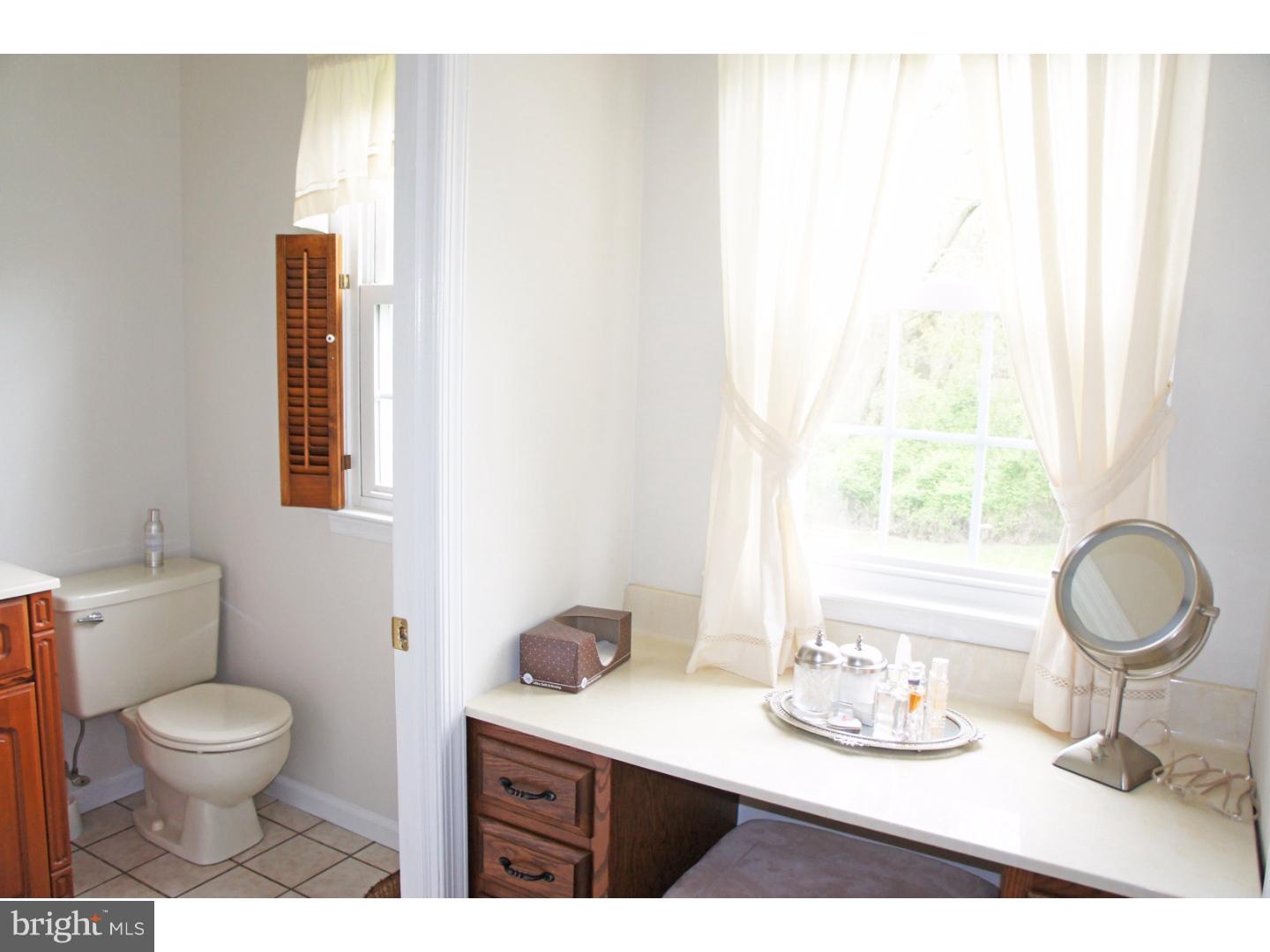 4 Church Road Media, PA 19063 - Photo 16 of 25 Master Bathroom