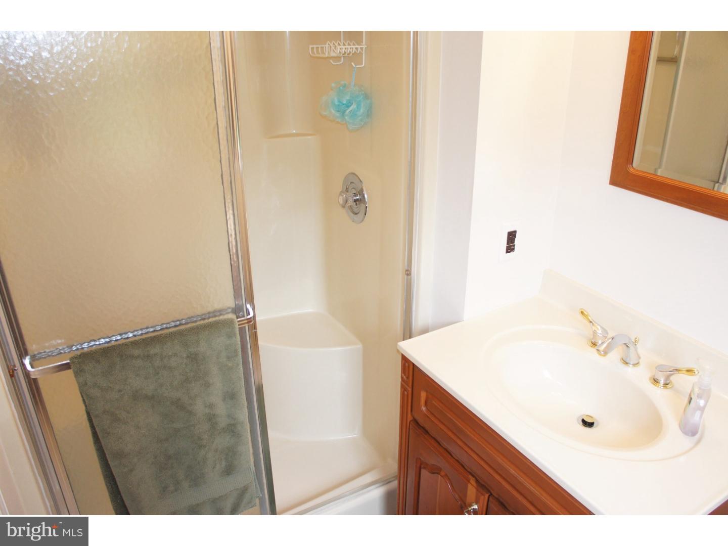 4 Church Road Media, PA 19063 - Photo 17 of 25 Master Bathroom