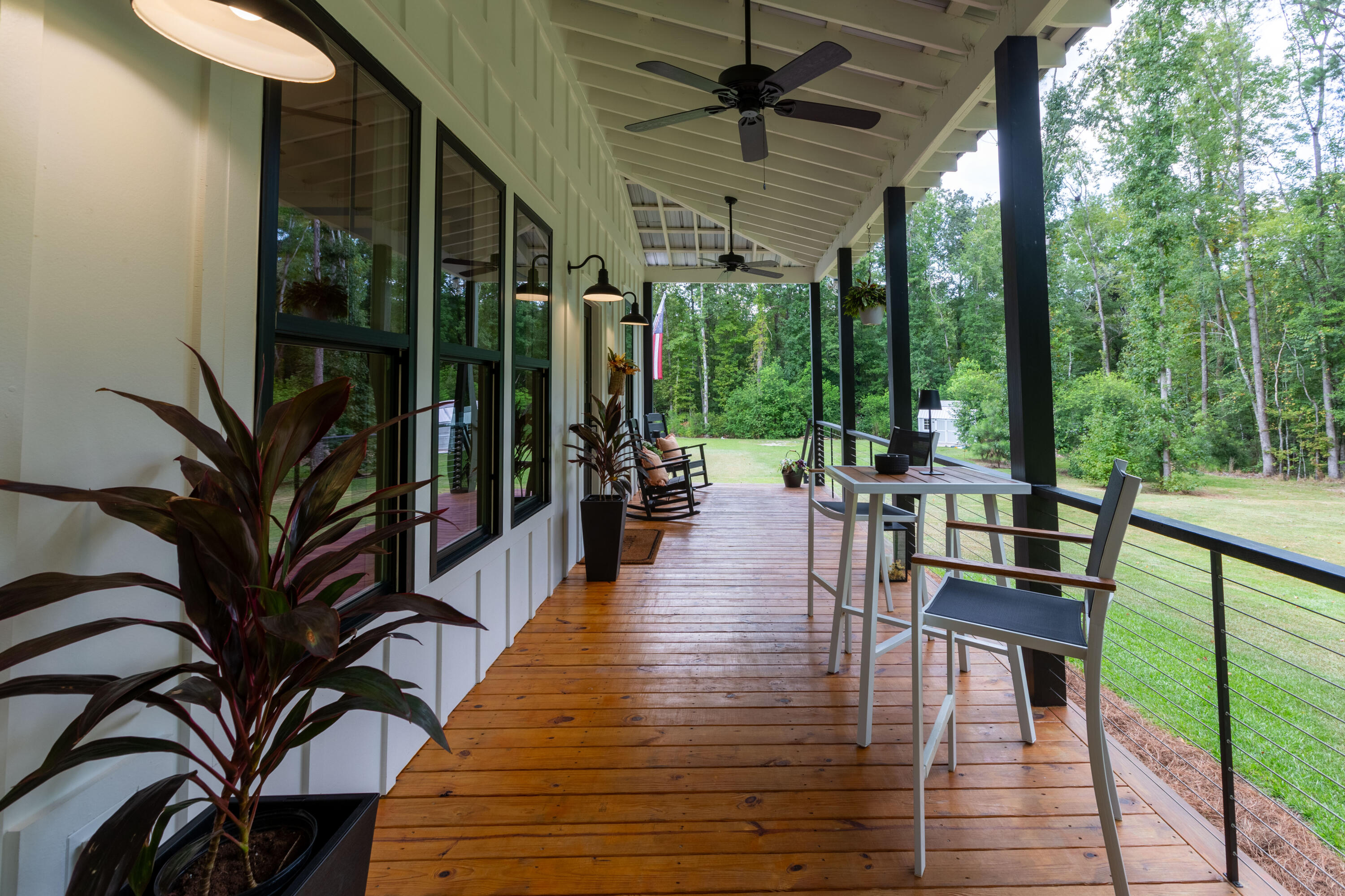 556 West Butternut Road Summerville, SC 29483 - Photo 16 of 59 556 W Butternut Rd_Brett Martin Photogra