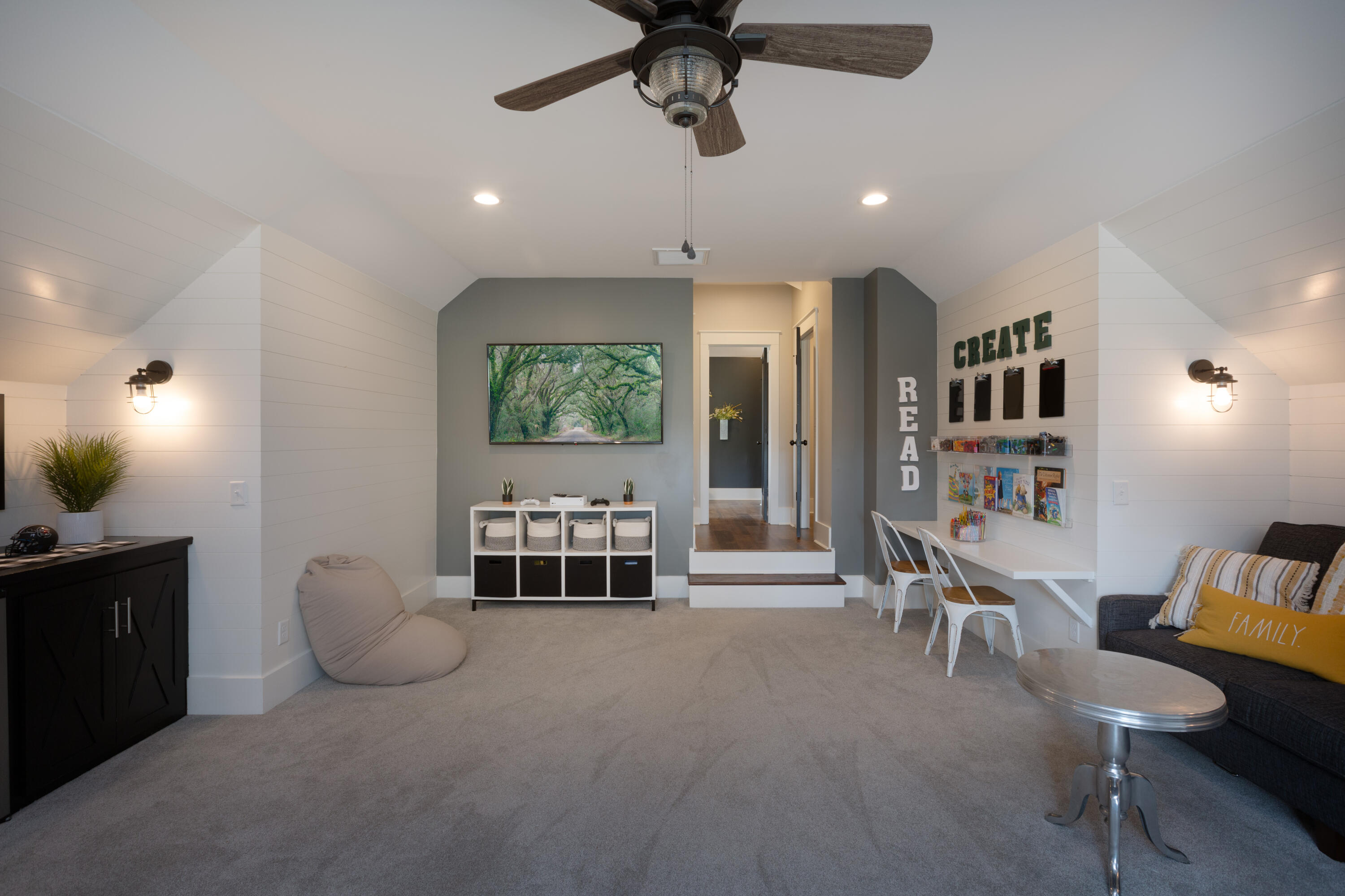 556 West Butternut Road Summerville, SC 29483 - Photo 57 of 59 556 W Butternut Rd_Brett Martin Photogra