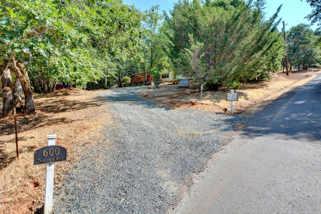 600 Trollview Road Grants Pass, OR 97527 - Photo 1 of 29 600 Trollview
