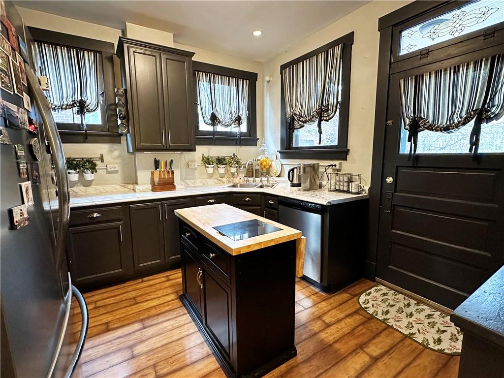 1210 Pemberton Street Pittsburgh, PA 15212 - Photo 8 of 18 Kitchen