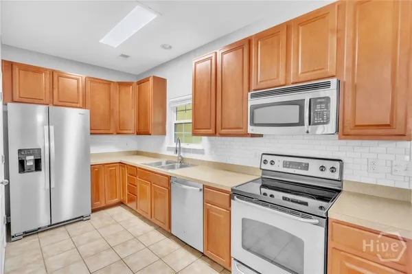$2,100 | 120 Cromer Street, Savannah, GA 31407