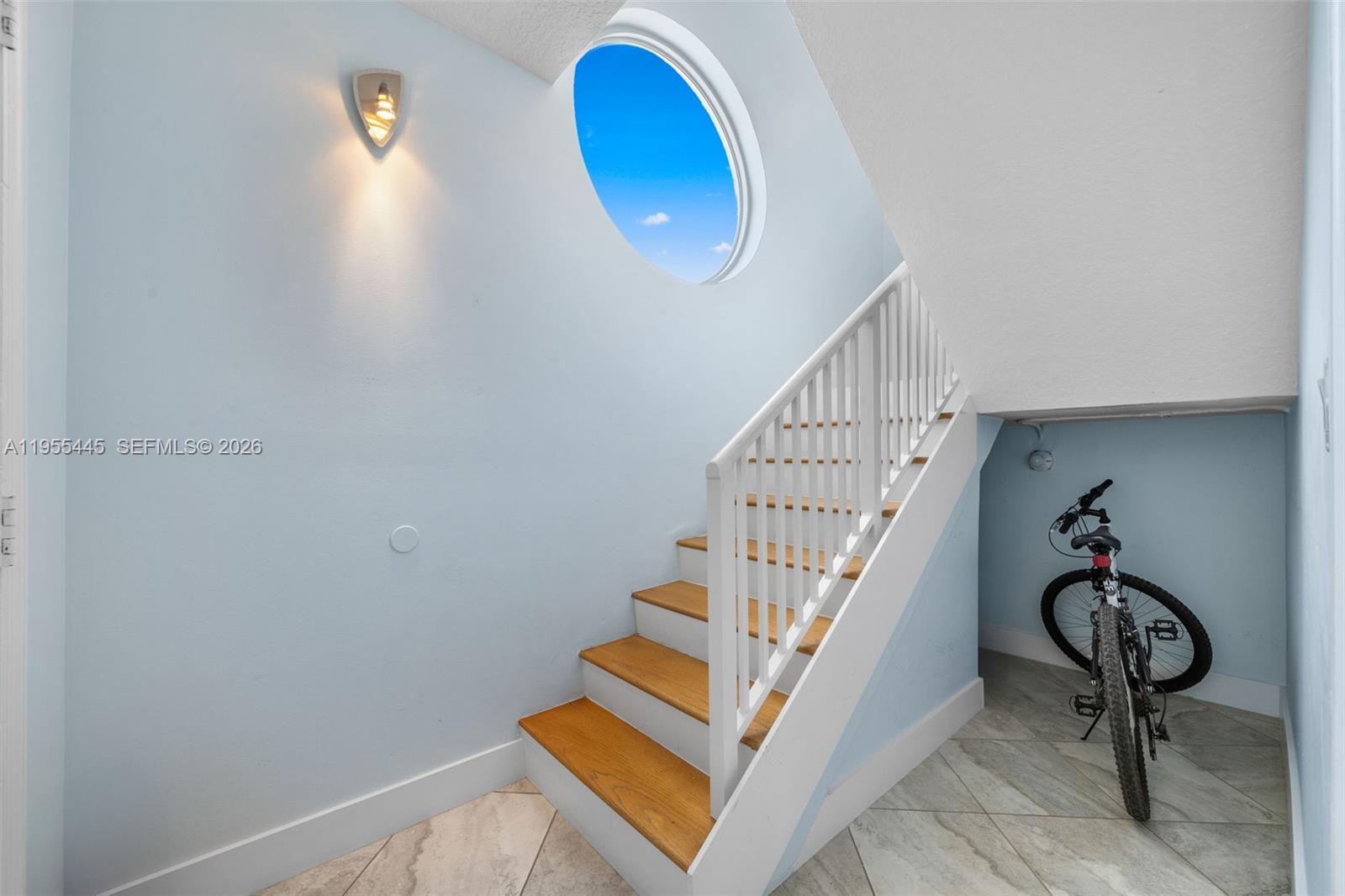 311 North Surf Road Hollywood, FL 33019 - Photo 31 of 61