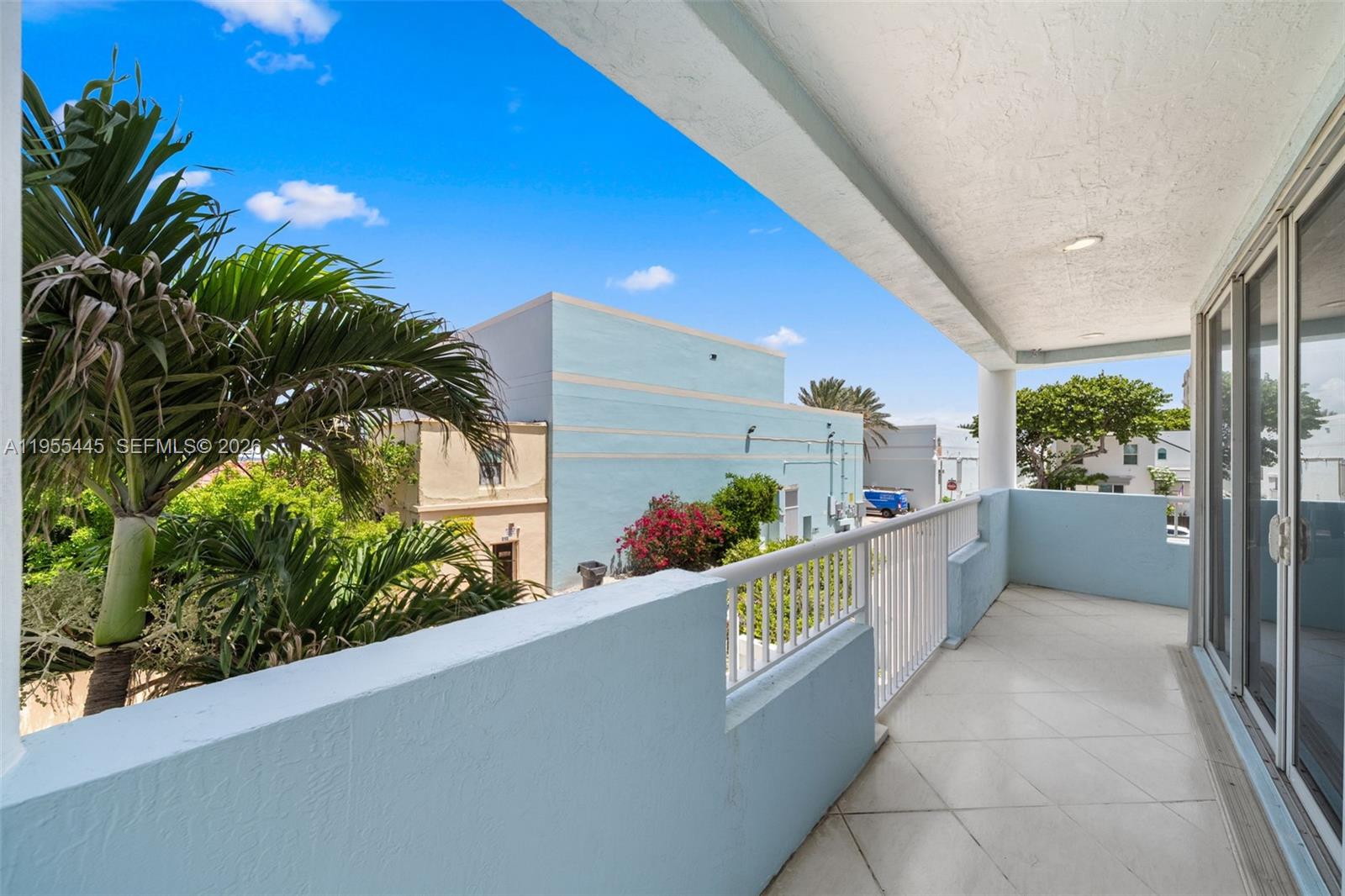 311 North Surf Road Hollywood, FL 33019 - Photo 43 of 61