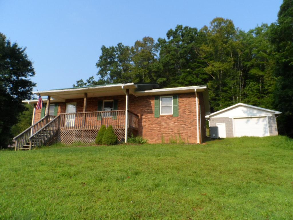 122 Ellison Road Hampton, TN 37658 - Photo 14 of 24 Photo 14