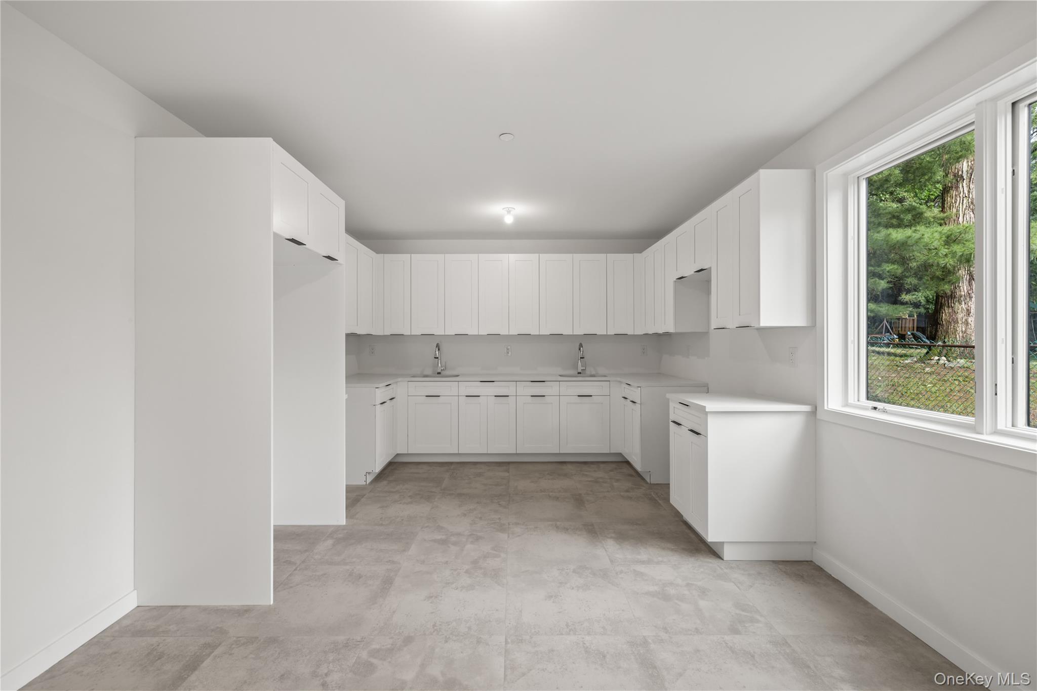3 Greene Road Spring Valley, NY 10977 - Photo 43 of 50 Kitchen