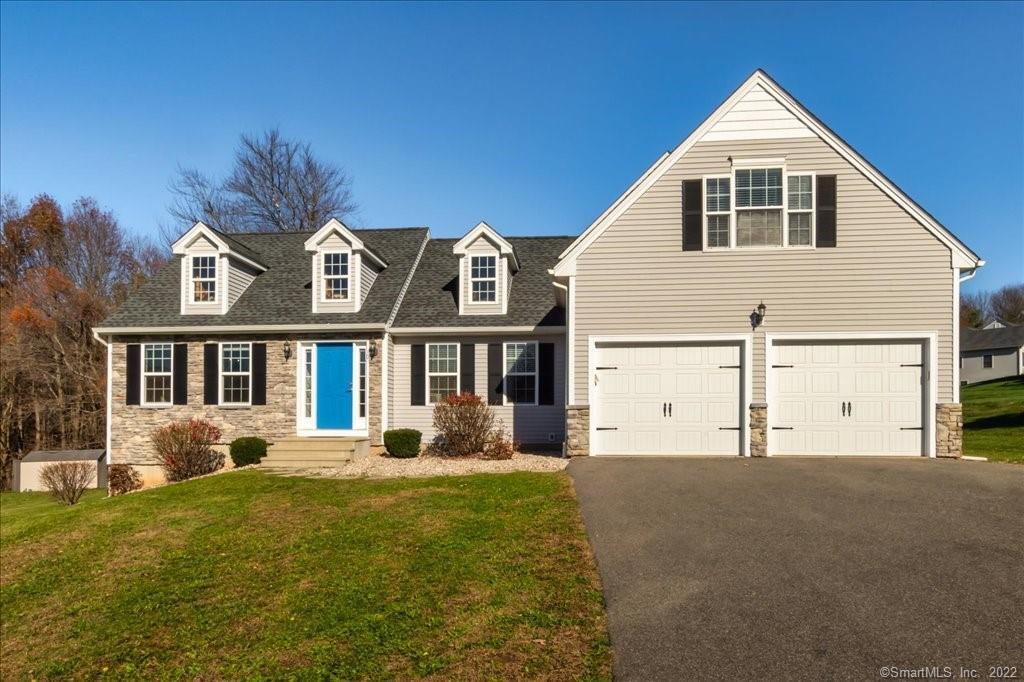 10 Larensen Ridge Bloomfield, CT 06002 - Photo 1 of 1 a front view of a house with a yard