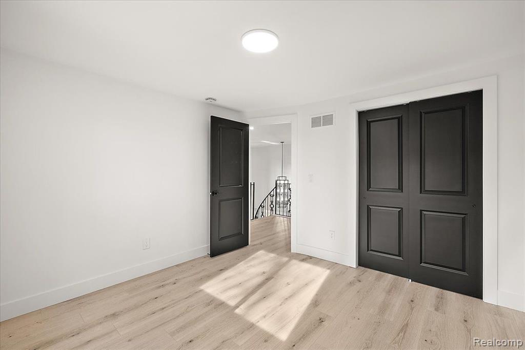 61561 North Ridge Trail Washington, MI 48094 - Photo 43 of 65 Gallery Image 43