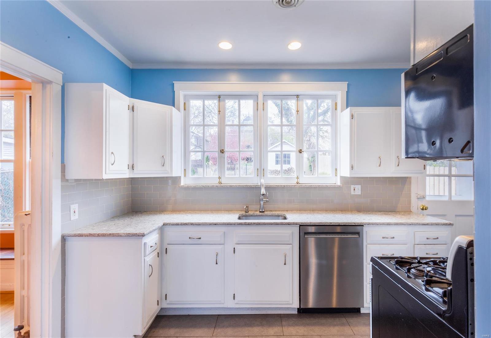 7161 Pershing Avenue St. Louis, MO 63130 - Photo 17 of 37