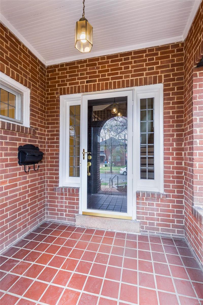 7161 Pershing Avenue St. Louis, MO 63130 - Photo 6 of 37