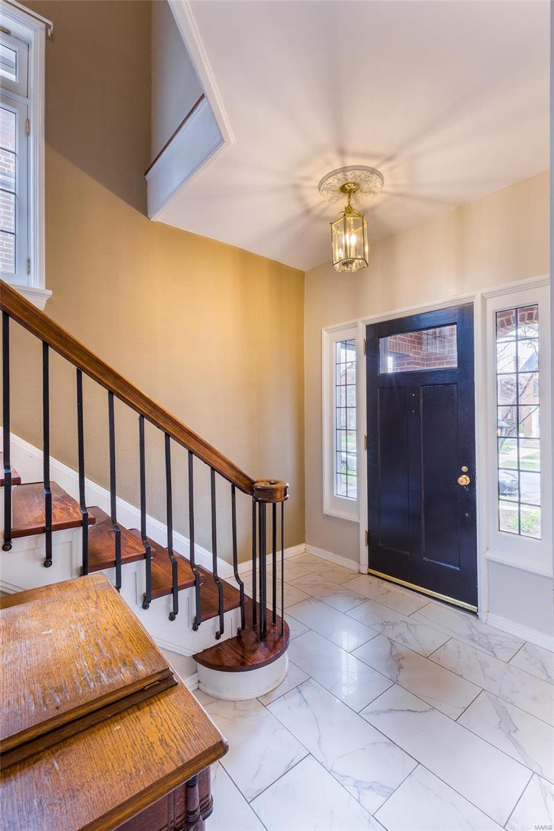 7161 Pershing Avenue St. Louis, MO 63130 - Photo 7 of 37