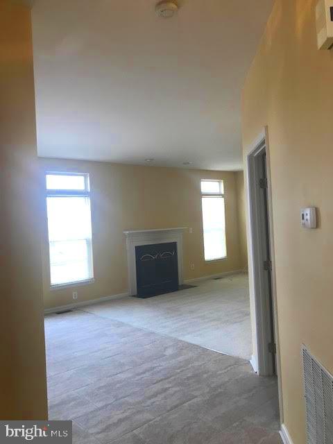 2025 Germander Way Woodbridge, VA 22192 - Photo 5 of 39 an empty room with windows