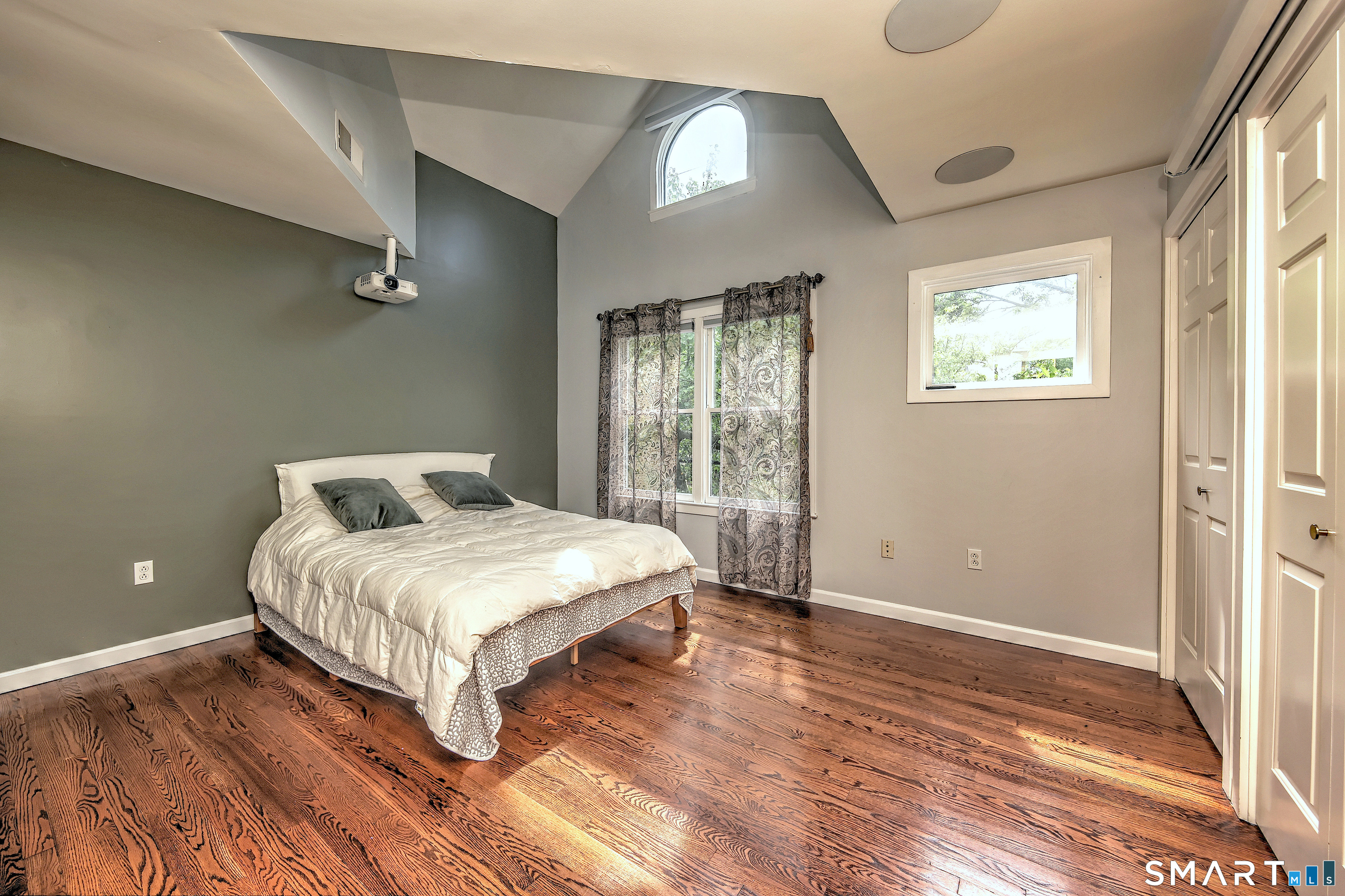 229 Front Street, Unit 1 New Haven, CT 06513 - Photo 27 of 39