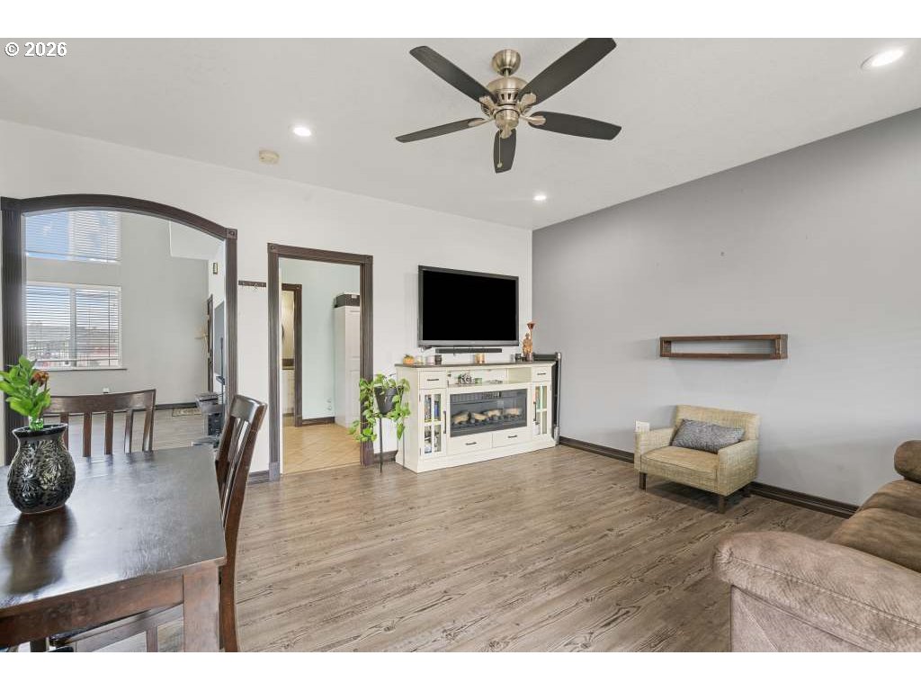 4848 Ricks Lane Northeast Salem, OR 97305 - Photo 11 of 46 Gallery Image 11