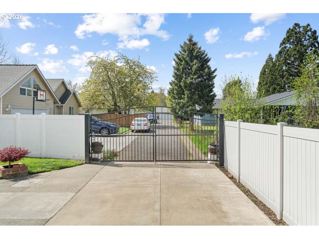 4848 Ricks Lane Northeast Salem, OR 97305 - Photo 35 of 46 Gallery Image 35