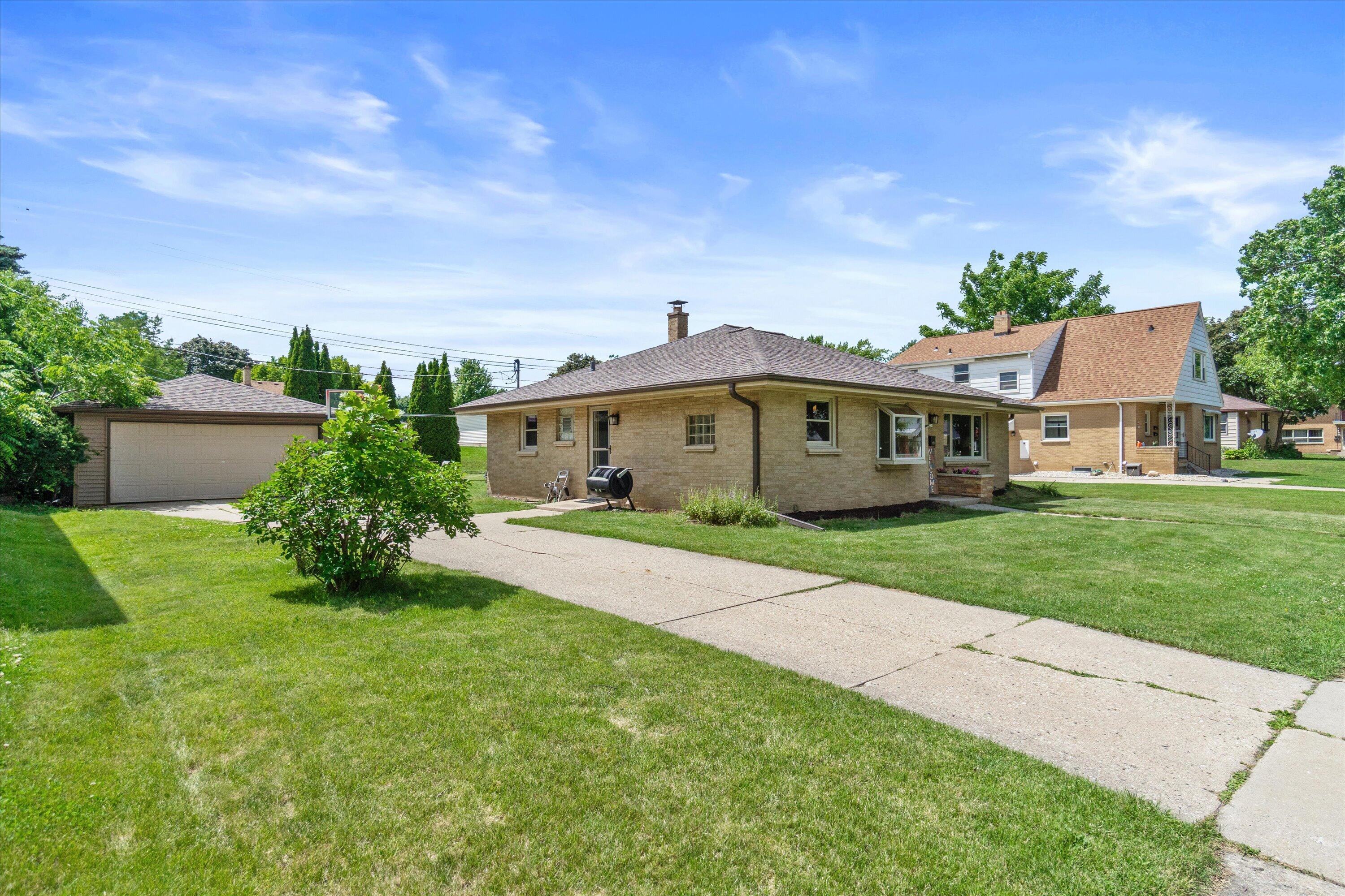 3225 South 80th Street Milwaukee, WI 53219 - Photo 1 of 29 Brick Ranch