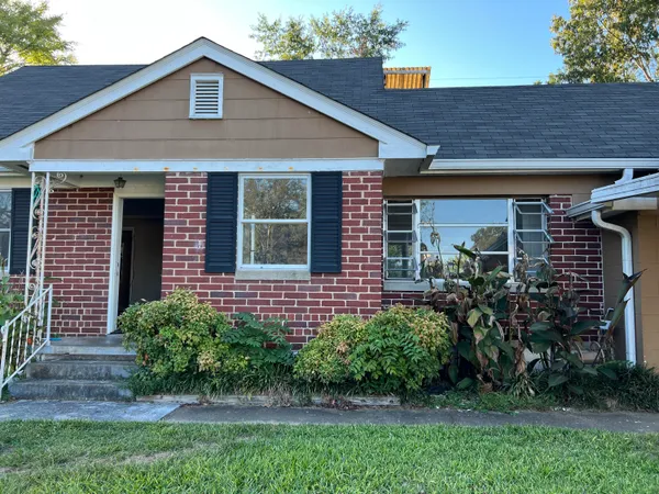 $2,000 | 537 Wando Drive, Chattanooga, TN 37412