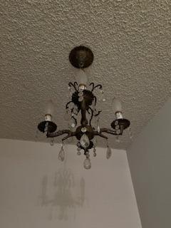 2060 Gettysburg Avenue Clovis, CA 93611 - Photo 20 of 40 a bathroom with a shower