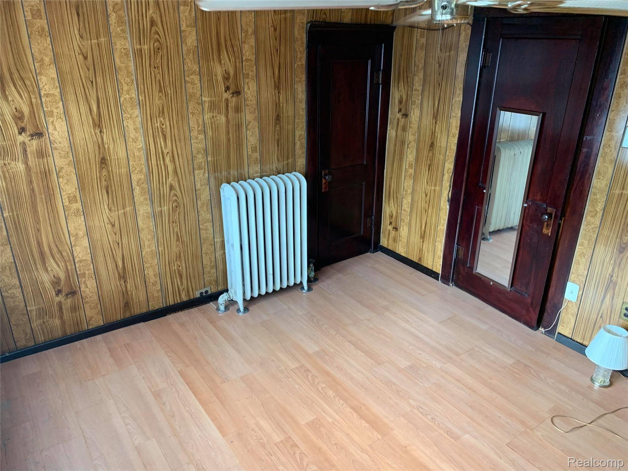87 Oak Street River Rouge, MI 48218 - Photo 23 of 37 87 OAK RIVER ROUGE (21).jpg