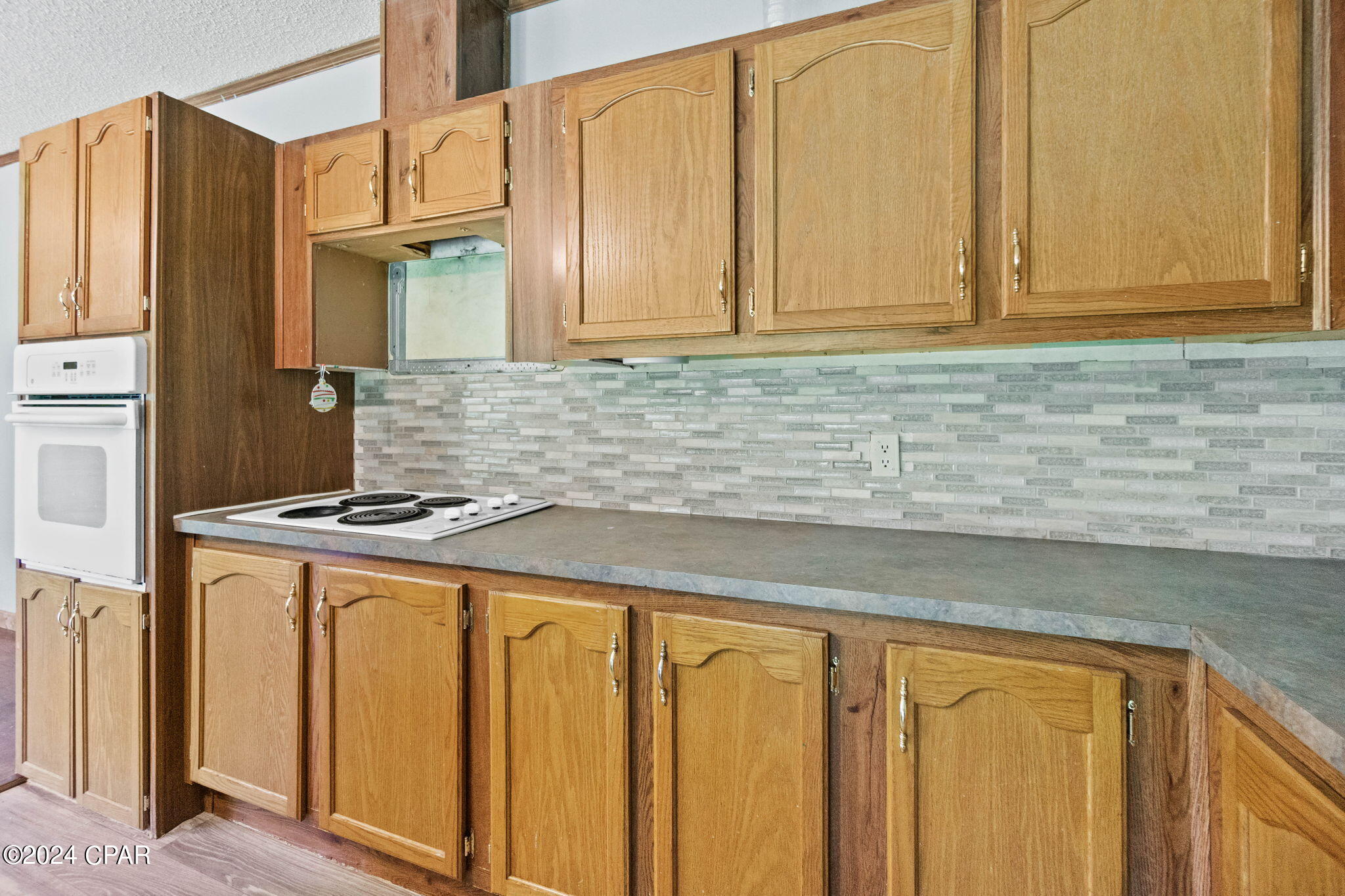 3985 Wilderness Road Vernon, FL 32462 - Photo 8 of 33