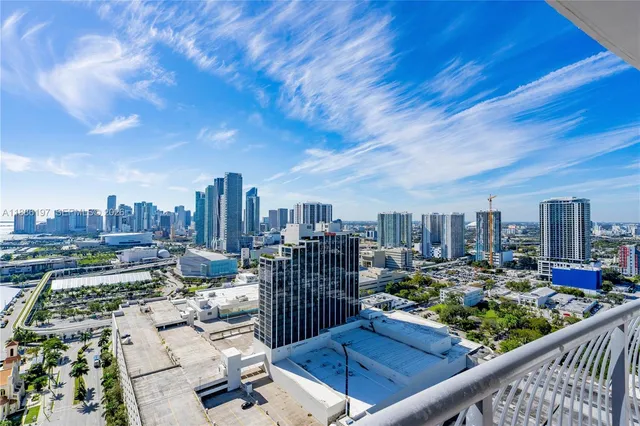 $3,200 | 1750 North Bayshore Drive, Unit 3410, Miami, FL 33132