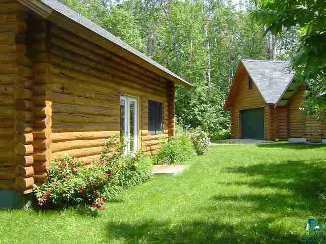 4496 County Road East South Range, WI 54874 - Photo 4 of 9