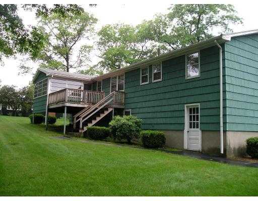 102 Albemarle Road Norwood, MA 02062 - Photo 2 of 8 Gallery Image 2