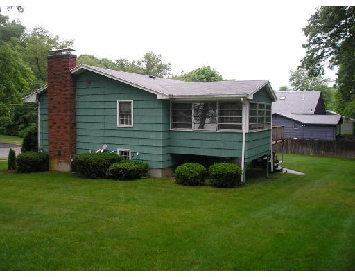 102 Albemarle Road Norwood, MA 02062 - Photo 3 of 8 Gallery Image 3