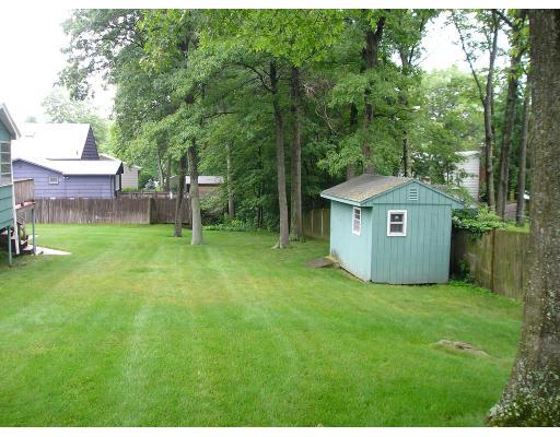 102 Albemarle Road Norwood, MA 02062 - Photo 4 of 8 Gallery Image 4