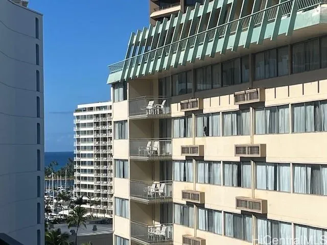 $299,000 | 1850 Ala Moana Boulevard, Unit 915, Honolulu, HI 96815