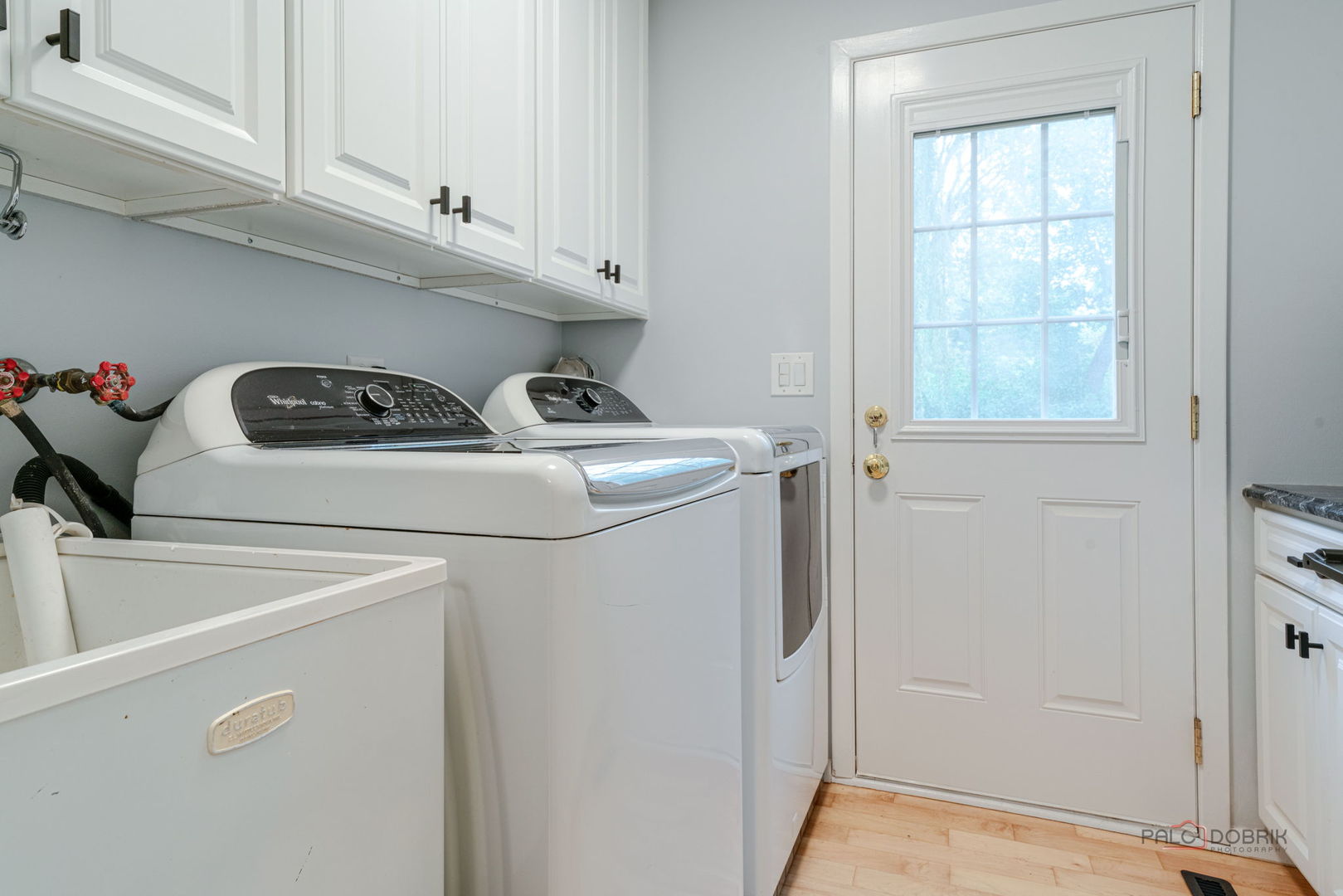1338 Trinity Place Libertyville, IL 60048 - Photo 15 of 24 a utility room with dryer and washer