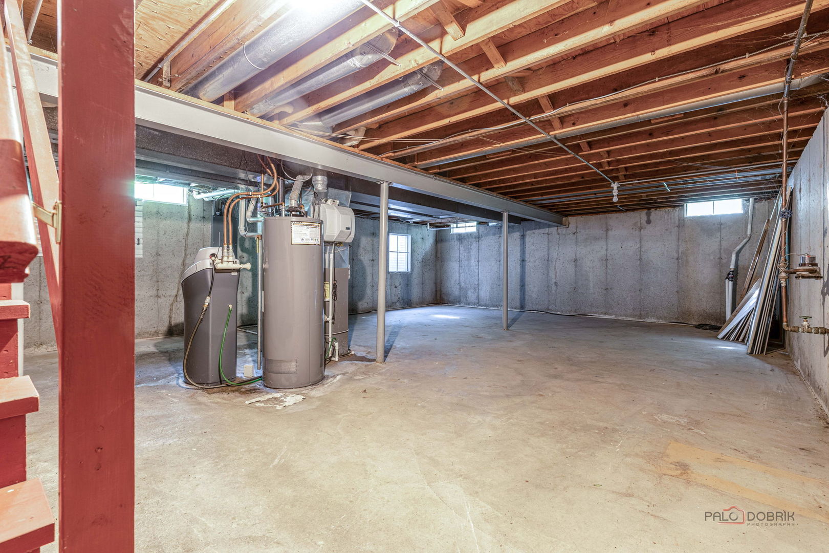 1338 Trinity Place Libertyville, IL 60048 - Photo 18 of 24 a view of a room with wooden walls