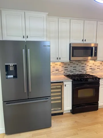 $539,000 | 1338 Trinity Place, Libertyville, IL 60048