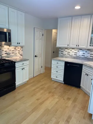 $539,000 | 1338 Trinity Place, Libertyville, IL 60048