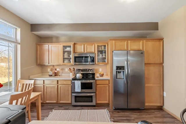 $325,000 | 127 Carriage Way, DeForest, WI 53532