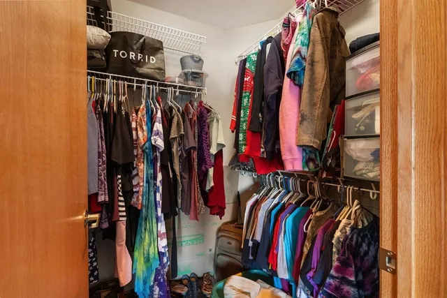 $325,000 | 127 Carriage Way, DeForest, WI 53532