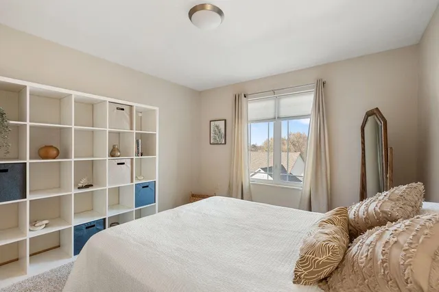 $325,000 | 127 Carriage Way, DeForest, WI 53532