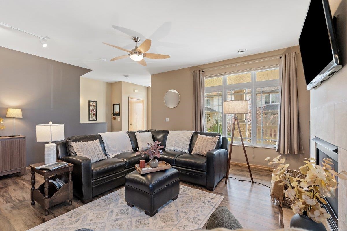 127 Carriage Way DeForest, WI 53532 - Photo 8 of 42