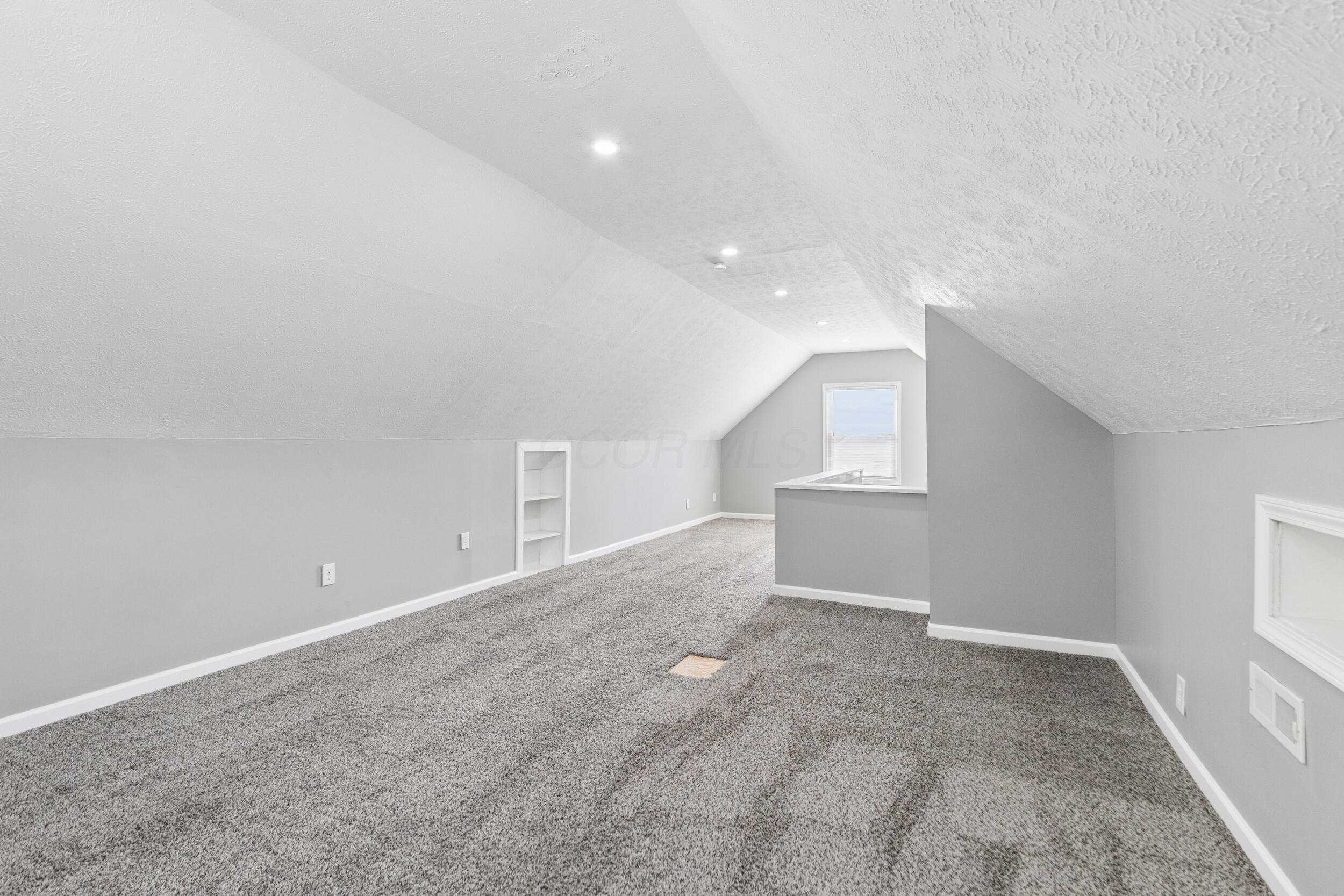2981 Gerbert Road Columbus, OH 43224 - Photo 27 of 46 Bedroom 3/loft